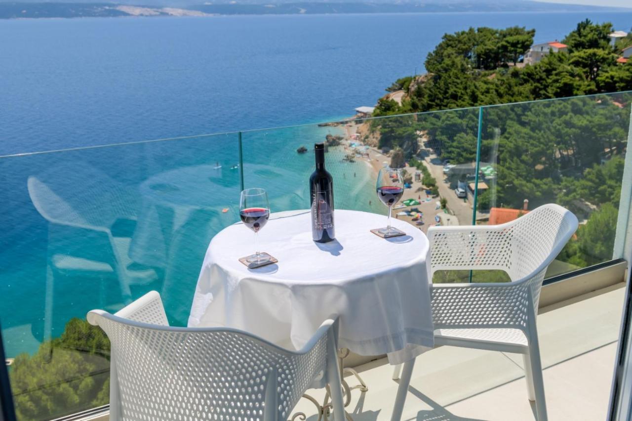 Deluxe Seaview Villa Kennedy III มีมิตเซ ภายนอก รูปภาพ