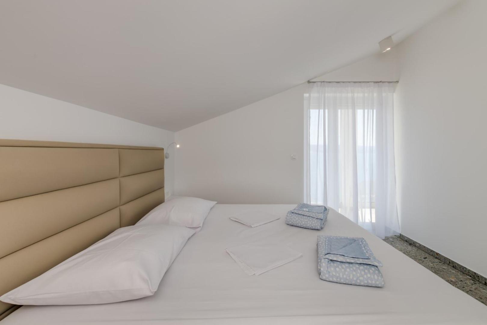 Deluxe Seaview Villa Kennedy III มีมิตเซ ภายนอก รูปภาพ