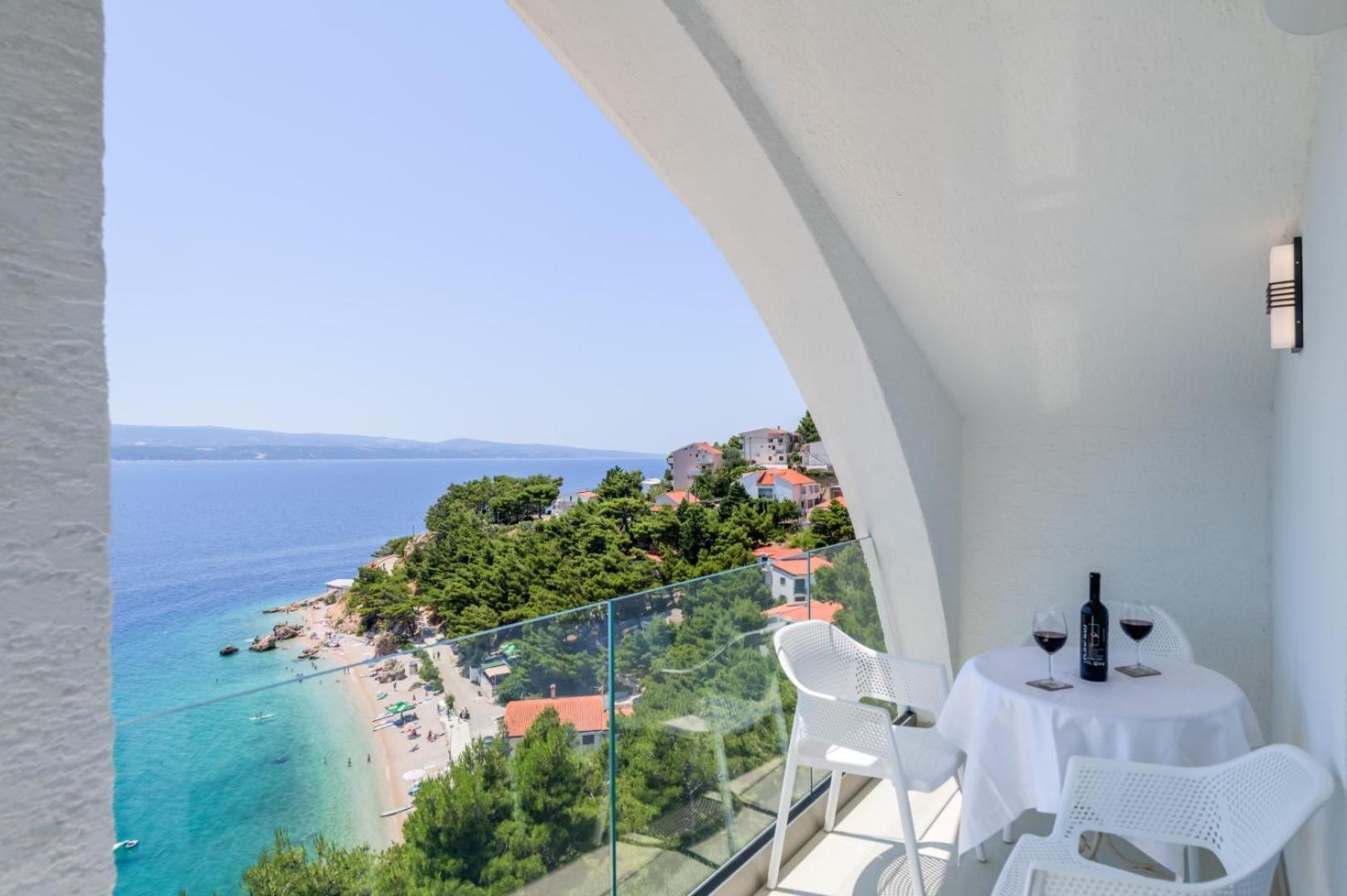 Deluxe Seaview Villa Kennedy III มีมิตเซ ภายนอก รูปภาพ