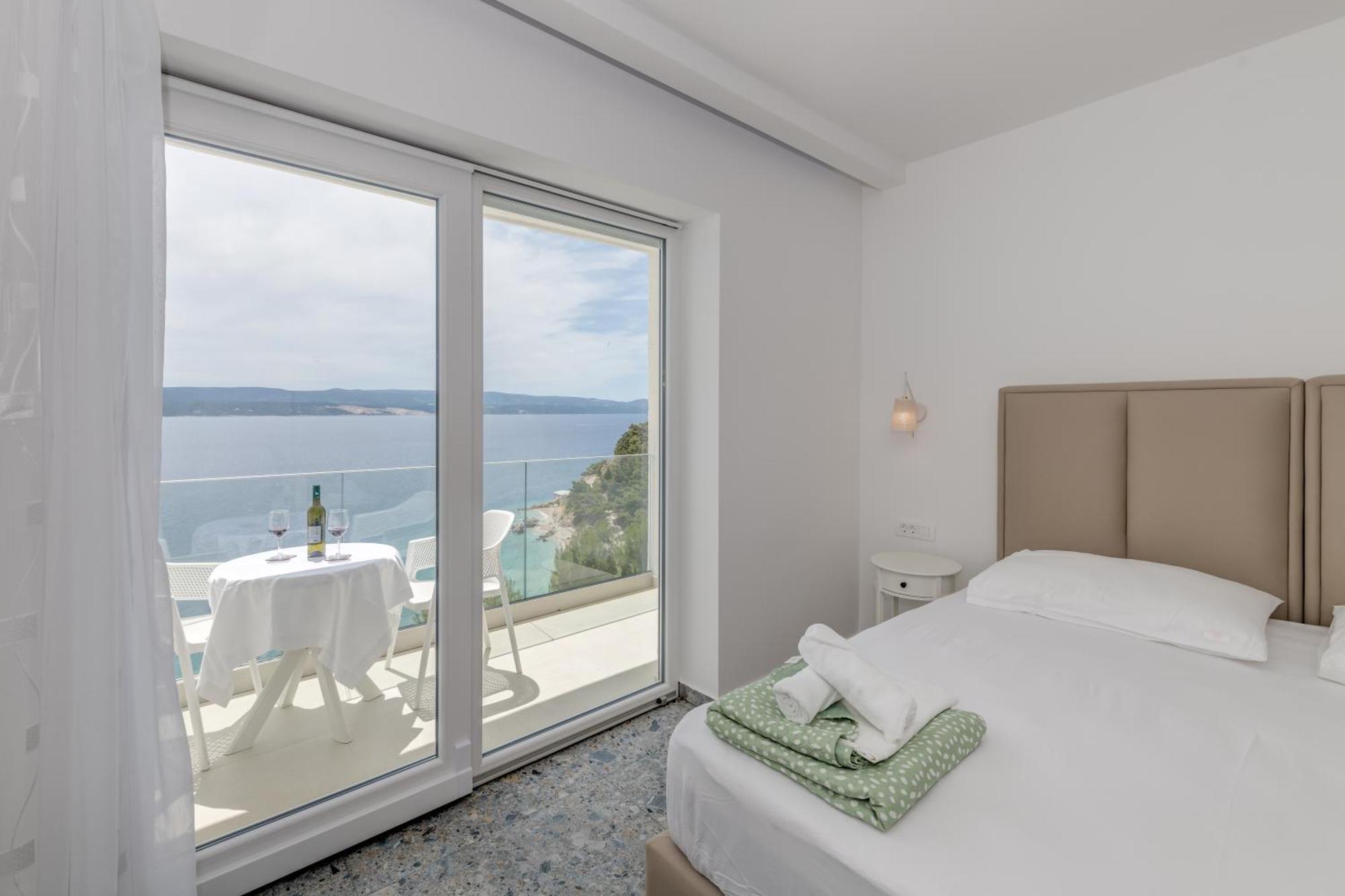 Deluxe Seaview Villa Kennedy III มีมิตเซ ภายนอก รูปภาพ