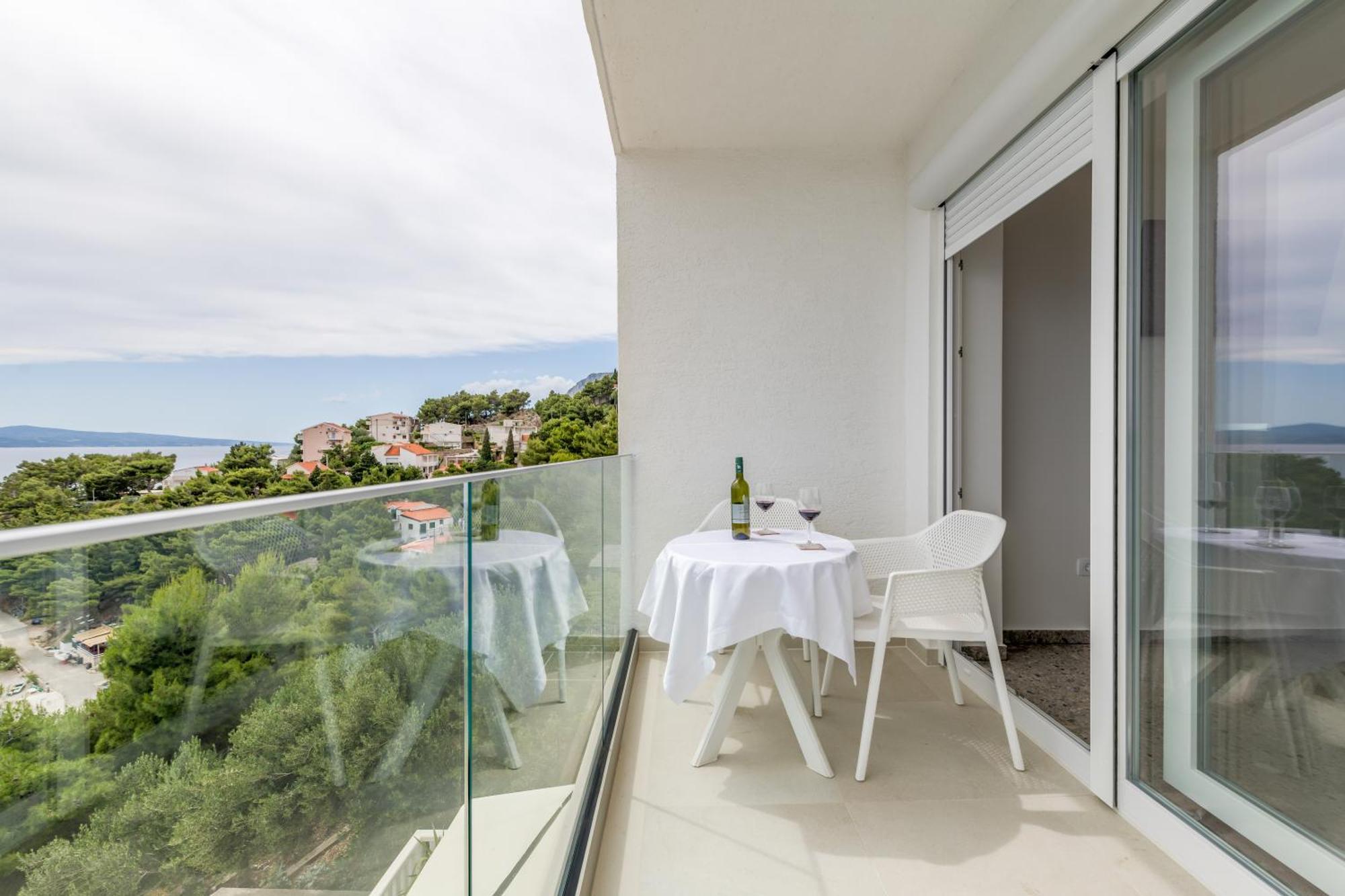 Deluxe Seaview Villa Kennedy III มีมิตเซ ภายนอก รูปภาพ