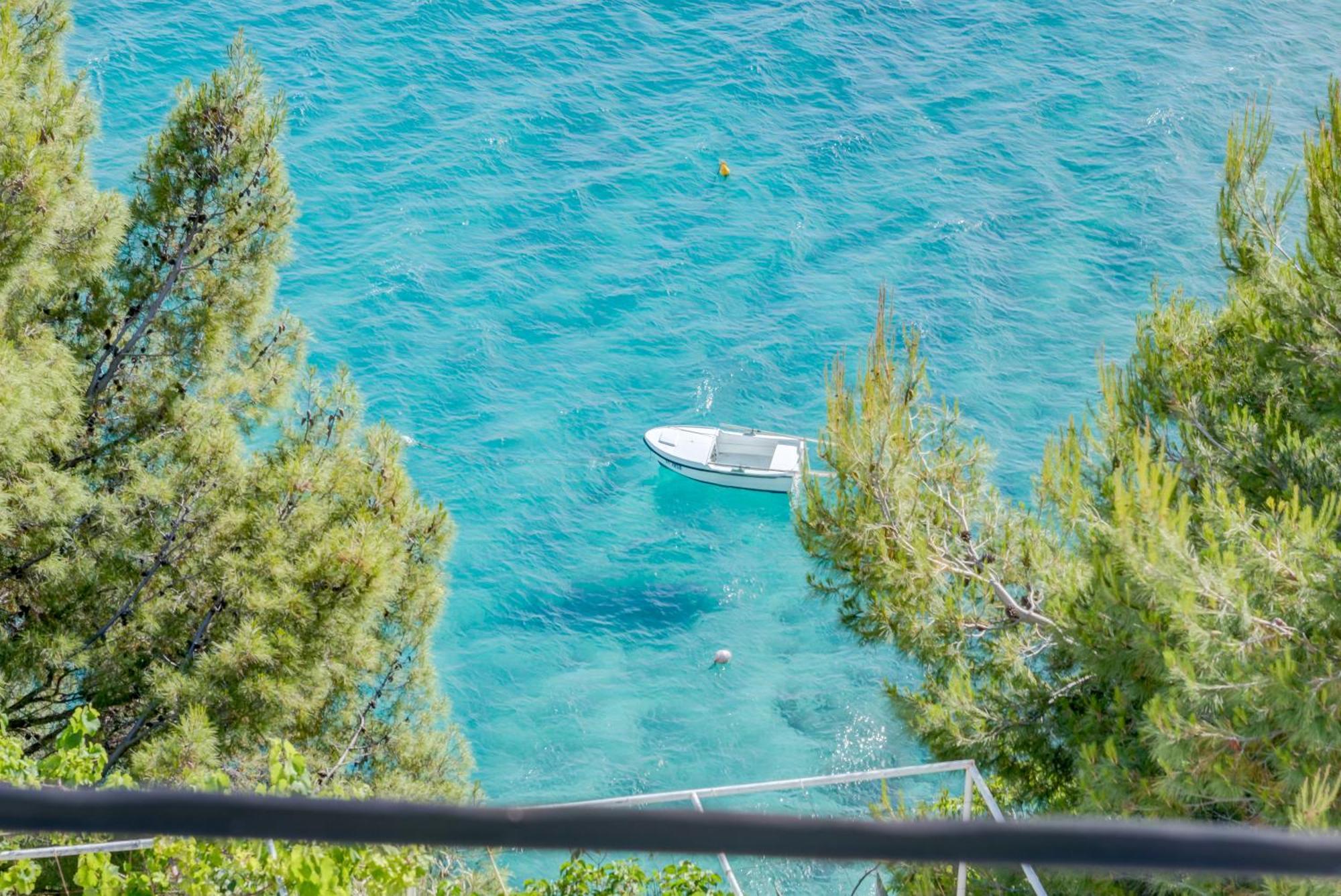 Deluxe Seaview Villa Kennedy III มีมิตเซ ภายนอก รูปภาพ